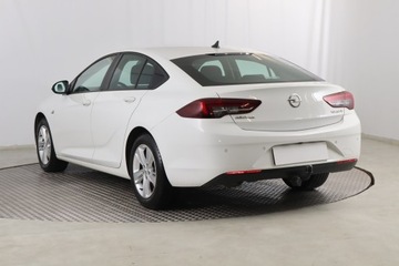 Opel Insignia II Grand Sport 1.6 CDTI  136KM 2018 Opel Insignia 1.6 CDTI, Automat, Navi, Klima, zdjęcie 3
