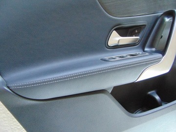 MERCEDES CLA W118 ЛИФТ ОБИВКА ДВЕРИ КОЖАНАЯ ЛЕВАЯ ПЕРЕДНЯЯ