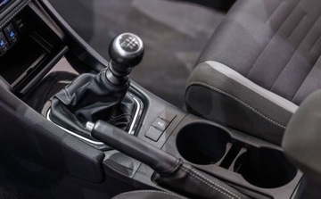 Toyota Auris II Hatchback 5d Facelifting 1.6 Valvematic 132KM 2016 Toyota Auris 1.6 Comfort Style 1.6 Benzyna 132KM, zdjęcie 34