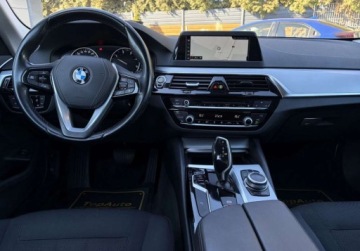 BMW Seria 5 G30-G31 Touring 520d 190KM 2019 BMW Seria 5 2.0D 190KM gwarancjaFULL LED AUTOMAT zarejestrowana navi, zdjęcie 35