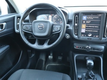 Volvo XC40 Crossover 2.0 D3 150KM 2018 Volvo XC40 D3, Navi, Klima, Klimatronic, Tempomat, zdjęcie 6
