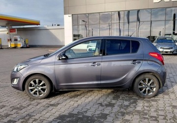 Hyundai i20 I Hatchback 5d Facelifting 1.2 DOHC 85KM 2014 Hyundai i20 1.2 Benzyna 86KM, zdjęcie 1