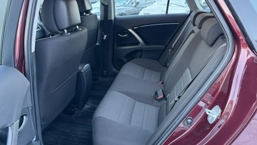 Toyota Avensis III Wagon 1.8 Valvematic 147KM 2011 Toyota Avensis 1.8 Benzyna Moc 147KM, zdjęcie 17