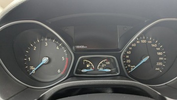 Ford Focus III Kombi Facelifting 1.5 TDCi 120KM 2015 Ford Focus 1.5TDCi 120PS OPŁACONY Bezwypadkowy, zdjęcie 20