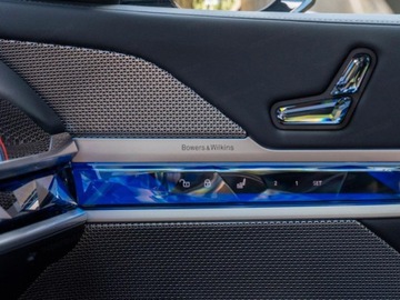 BMW Seria 7 G70 Sedan 3.0 40d 299KM 2025 BMW Seria 7 740d xDrive Sport Sedan 3.0 (299KM) 2025, zdjęcie 11