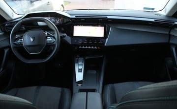 Peugeot 2022 Peugeot 308 1.6 Hybrid PHEV Allure EAT8 1.6 Hybryda 180KM, zdjęcie 9