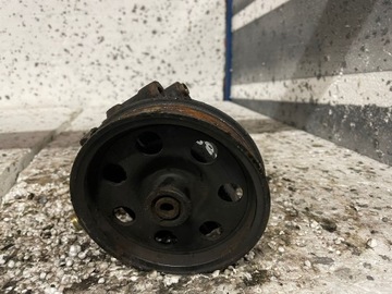 POMPA WSPOMAGANIA FORD FOCUS MK1