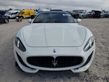 Maserati GranTurismo 2014 Maserati GranTurismo S 2014 4.7l 4.7 Benzyna 454KM, zdjęcie 5