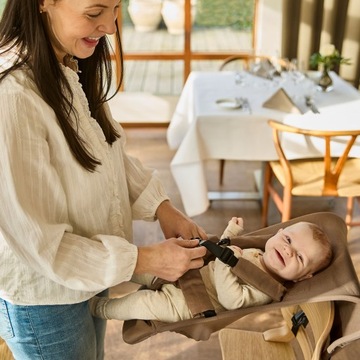 LEANDER - NEWBORN SEAT DO KRZESEŁKA DO KARMIENIA LOUIE I CLASSIC, MOCCA