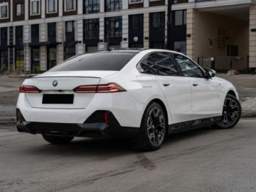 BMW Seria 5 G90-91 Touring 2.0 520d 197KM 2026 BMW Seria 5 520d xDrive Sport Sedan 2.0 (197KM) 2026, zdjęcie 1