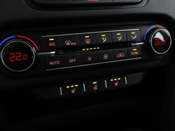 Kia XCeed Crossover 1.5 T-GDI 160KM 2022 Kia XCeed kamera, 2 strefowa klima, automat,, zdjęcie 27
