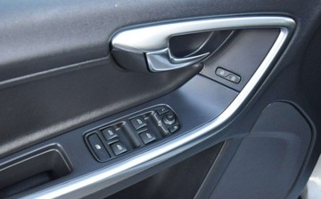Volvo V60 I Kombi 2.0 D3 136KM 2013 Volvo V60 2.0D 5-Cylindrow Navi Kamera Fv Vat Sprowadzony Oplacony, zdjęcie 24