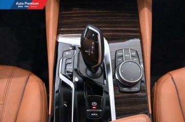 BMW Seria 5 G30-G31 Limuzyna Facelifting 3.0 540d 340KM 2021 BMW Seria 5 540d xDriveRepair InclusiveService InclusiveLuxury Line 3.0, zdjęcie 14