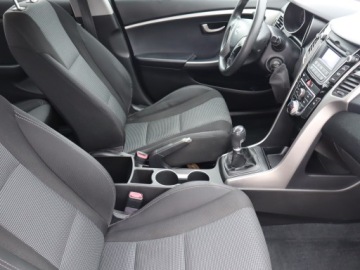 Hyundai i30 II Hatchback 5d 1.4 MPI 100KM 2012 Hyundai i30 1.4 CVVT, Salon Polska, Serwis ASO, zdjęcie 8