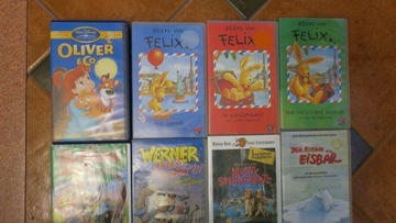 Комплект видеокассет VHS из 8 фильмов.