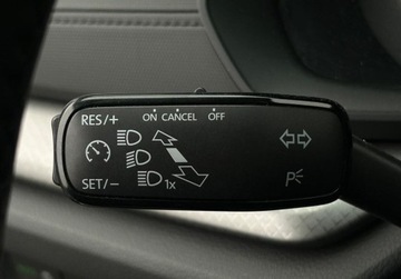 Skoda Octavia IV Liftback 1.0 TSI EVO 110KM 2023 Skoda Octavia Ambition Pakiety, Podgrzewana kierownica i fotele, Kamera,, zdjęcie 20