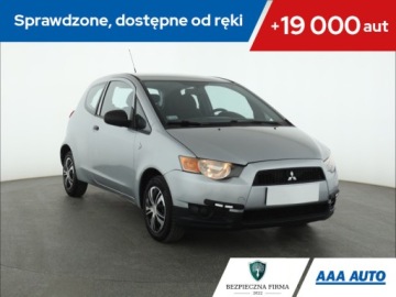 Mitsubishi Colt VI Hatchback 1.1 i 12 V CZ3 75KM 2012 Mitsubishi Colt 1.1