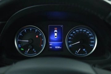 Toyota Corolla XI Sedan Facelifting 1,6 Valvematic 132KM 2017 Toyota Corolla 1.6 Valvematic, Salon Polska, zdjęcie 11