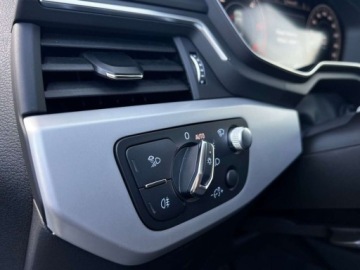 Audi A4 B9 Limousine Facelifting 2.0 40 TDI 204KM 2023 Audi A4 Limousine VAT 23 Matrix Head up Webasto Skorzana tapicerka, zdjęcie 18