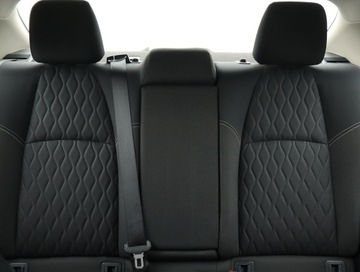 Toyota Corolla XII Sedan 1.6 Valvematic Dual VVT-i 132KM 2019 Toyota Corolla 1.6 Valvematic, Salon Polska, zdjęcie 9