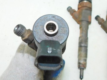 RENAULT SCENIC II 1.9DCI ИНЖЕКТОР 8200100272