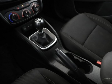 Fiat Tipo II Station Wagon 1.4 95KM 2018 Fiat Tipo navi kamera klima tempomat, zdjęcie 29