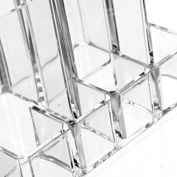 Держатель для кистей для макияжа с 7 отделениями.