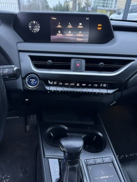 Lexus UX Crossover 250h 184KM 2021 Lexus UX 250H 43 tyś km Ast. Pasa Distronic, zdjęcie 16
