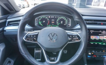 Volkswagen Arteon Fastback Facelifting 2.0 TSI 190KM 2022 Volkswagen Arteon Volkswagen Arteon R-line 2.0TSI Shooting Brake DSG 2.0, zdjęcie 10