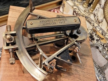 БОЛЬШАЯ ЭКСКЛЮЗИВНАЯ ПОДАРОЧНАЯ ДЕРЕВЯННАЯ КОРОБКА SEXSTANT С ПАТИНИРОВАННЫМ СЕКС-КАМЕНЕМ