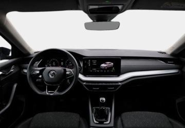 Skoda Octavia IV Liftback 1.5 TSI EVO 150KM 2022 Skoda Octavia Niski przebieg - Virtual Cockpit - Tempomat ACC - Czujniki -, zdjęcie 12