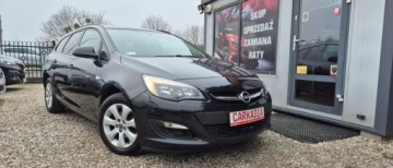 Opel Astra J Sports Tourer Facelifting 1.6 Twinport ECOTEC 115KM 2014 Opel Astra Salonowy 1.6 benzyna serwisowany. 1.6 Benzyna 115KM