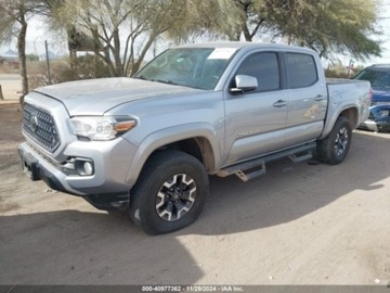 Toyota Tacoma II 2020 Toyota Tacoma 2020r., SR5 V6, od ubezpieczalni 3.5 Benzyna 278KM, zdjęcie 2