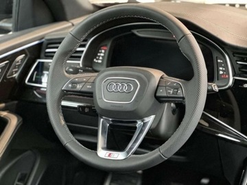 Audi Q8 SQ8 4.0 TFSI 507KM 2025 AUDI Q8 SQ8 TFSI quattro Suv 4.0 (507KM) 2025, zdjęcie 5