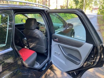 Ford Focus II Focus C-Max 1.6 i 16V Ti-VCT 115KM 2009 Ford Focus Ford Focus 1.6 Kombi Klimatyzacja KeyLess 1.6 Benzyna 116KM, zdjęcie 20