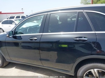 Mercedes GLC C253 2021 Mercedes-Benz GLC 2021r, 300, 2.0L, 4x4 2.0 Benzyna 255KM, zdjęcie 4