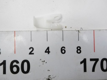 ЗАЖИМ ОКОННЫЙ ЗАЖИМ RENAULT CLIO II 7700784690