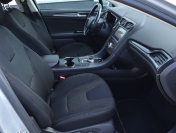 Ford Mondeo V Liftback Facelifting 2.0 EcoBlue 150KM 2020 Ford Mondeo 2.0 EcoBlue, Salon Polska, Serwis ASO, zdjęcie 8