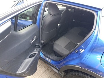 Toyota C-HR I Crossover 1.8 Hybrid 122KM 2019 Toyota C-HR 1.8 Hybrid Style Toyota C-HR 1.8 Hybri, zdjęcie 13