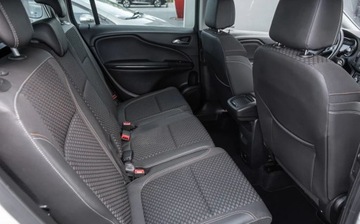 Opel Zafira C Tourer Facelifting 1.6 CDTI 134KM 2018 Opel Zafira 1.6CDTI 135KM Lift Ledy Navi Camera 7os Po Serwisie 1.6 134KM, zdjęcie 25