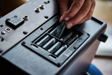 Гитарный усилитель BOSS AC-22LX | акустический |портативный|печь|комбинированный|