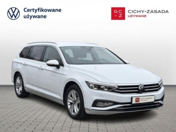 Volkswagen Passat B8 Variant Facelifting 2.0 TDI SCR 150KM 2023 Volkswagen Passat TDI 150KM Elegance LED Matrix Nawigacja Martwe pole, zdjęcie 6