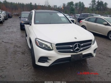 Mercedes GLC C253 2018 Mercedes-Benz GLC 2018 r., 2,0L GLC 300 4MATIC 2.0 Benzyna 241KM, zdjęcie 1