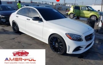 Mercedes Klasa C W205 2019 Mercedes-Benz Klasa C 2019 MERCEDES-BENZ C 300 2.0 Benzyna 255KM