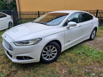 Ford Mondeo V 2014 Ford Mondeo Hybrid 2.0 Titanium Sedan FULL Led Skóra Kamera, zdjęcie 1