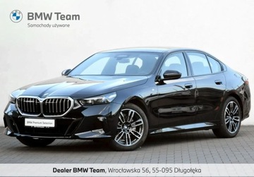 BMW Seria 5 G90-91 2023 BMW Seria 5 BMW 520d SedanPakiet sportowy MKamery 360Dostepne w BMW TEAM