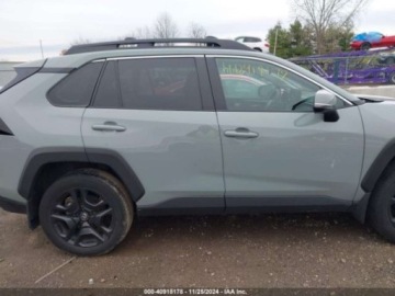 Toyota RAV4 V 2023 Toyota RAV4 Adventure, 2023r., 4x4, 2.5l 2.5 Benzyna 201KM, zdjęcie 4