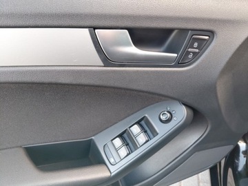 Audi A4 B8 Avant 2.0 TDI 143KM 2011 Audi A4 Avant Klimatronik Alu PDC Komputer Tempomat 2.0 Diesel 143KM, zdjęcie 8