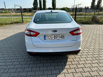 Ford Fusion 2014 Ford Fusion 2.0 hybryda, SE, 150KM, Zarejestr w PL, zdjęcie 2