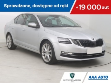 Skoda Octavia III Liftback Facelifting 1.8 TSI 180KM 2017 Skoda Octavia 1.8 TSI, Salon Polska, DSG, Skóra